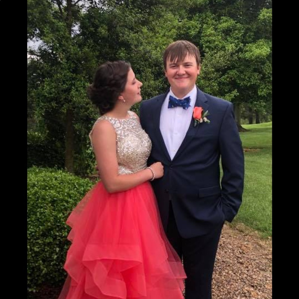 Prom/Pageant dress - Picture 3 of 3